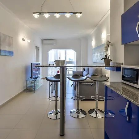 Guzman - Calalga 公寓